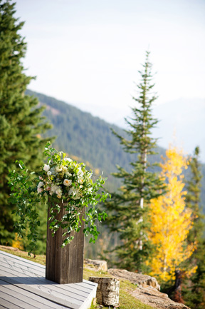 fall wedding deck aspen mountain